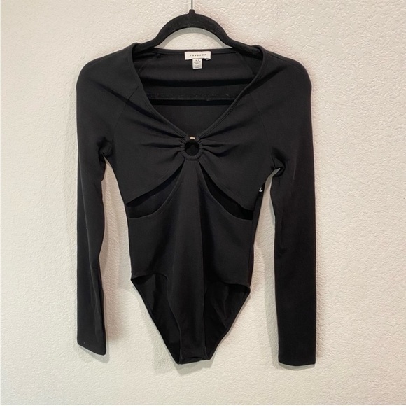 NWOT Topshop O-Ring Cutout Long Sleeve Ribbed Bodysuit in Black. Size S - Picture 3 of 4